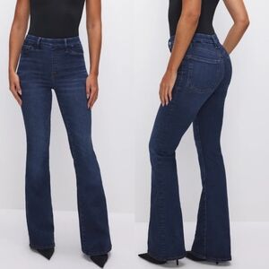 Good American | Pull On Indigo Flare Jeans
